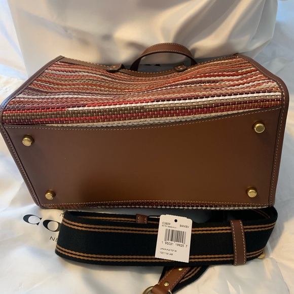 Upwoven leather and glove tanned leather - Picture 6 of 9